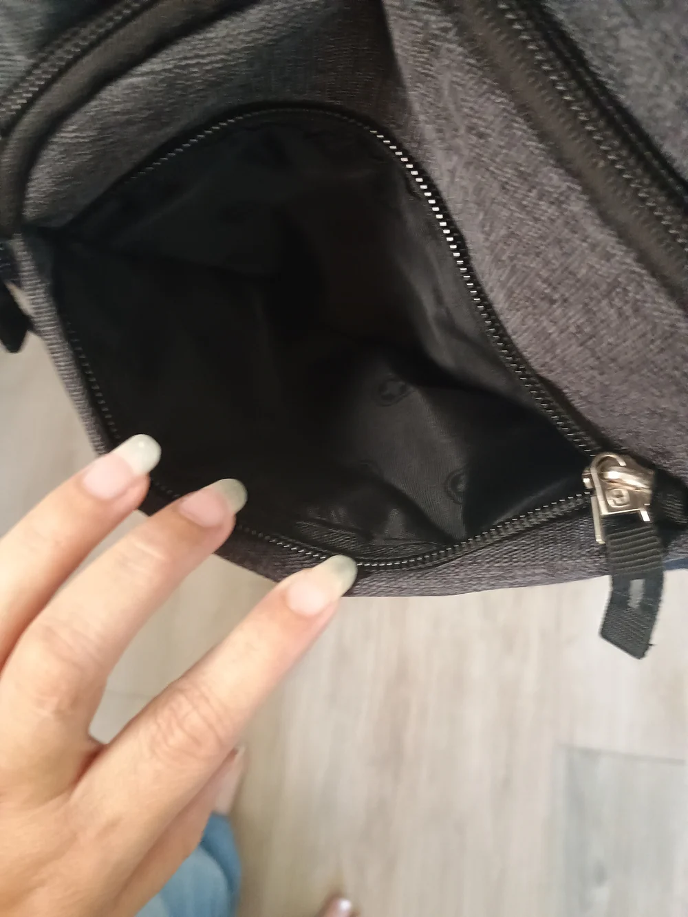 SwissGear Backpack in Black & Gray